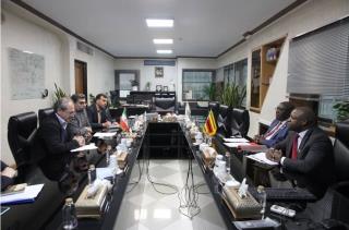 Harare and Tehran Agree to Expand Industrial Cooperation 