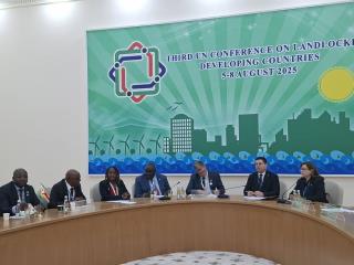 Zimbabwe and Turkmenistan Agree to Cooperate in Transport Infrastructural Development 
